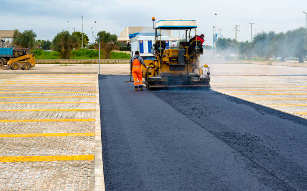 Best Commercial Driveway Pavers  in Linden, MI